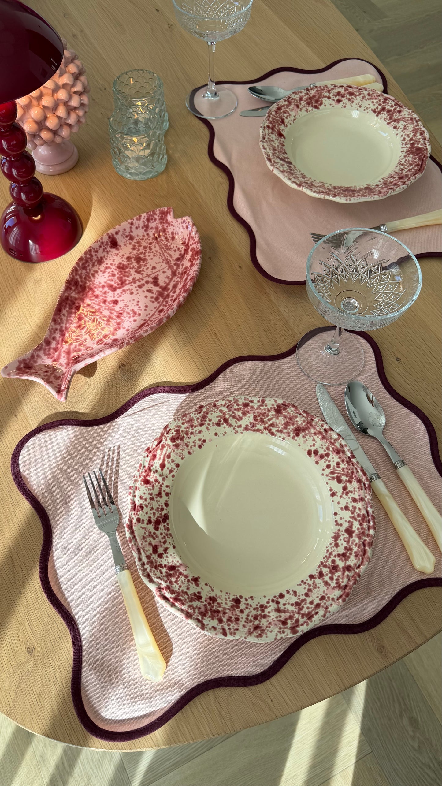 Luca vis-schaal roze/burgundy