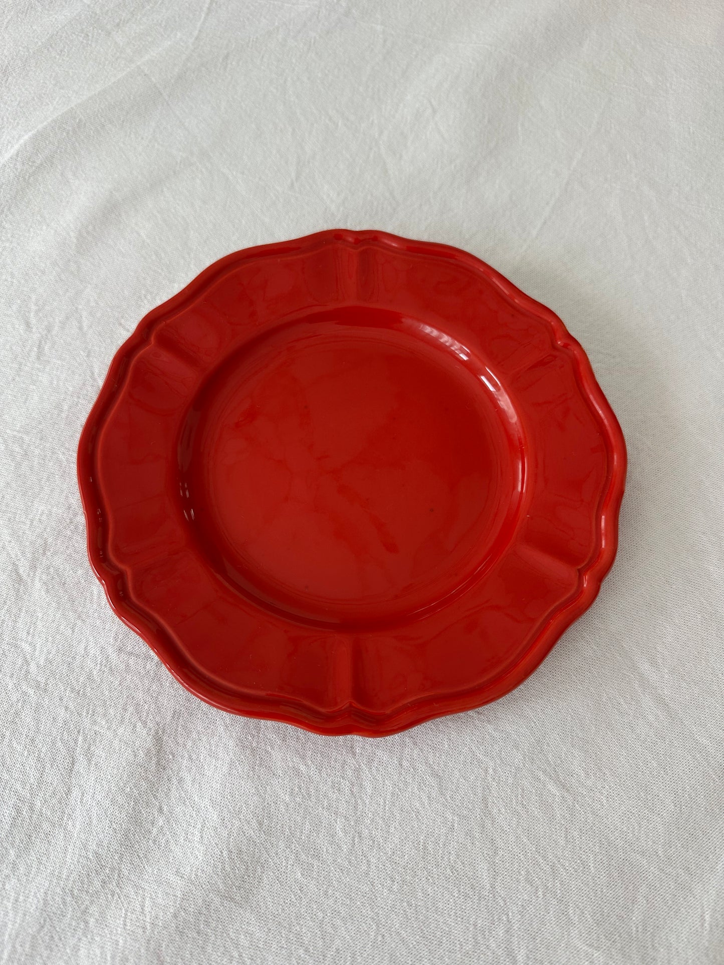 Giulia bord rood