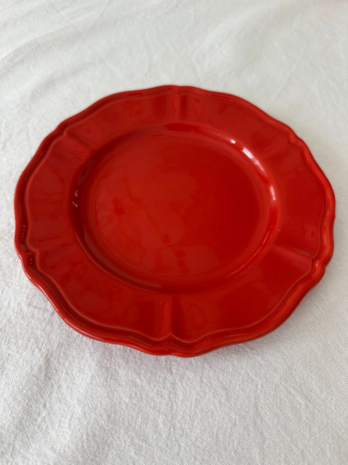 Giulia bord rood